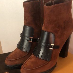 TOD'S SUEDE HIGH HEEL LOAFERS size 9 or 39